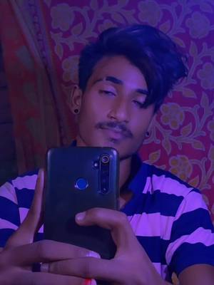 A post by @iamishan28 on TikTok caption: Trending. Insta_Iam_ishan28 #😅 #foryou #foryoupage #tiktokviral #tiktokindia