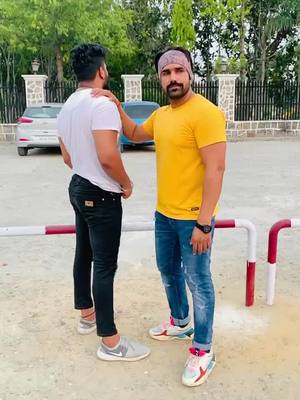 A post by @sunilseth8055 on TikTok caption: Ab kisi se mohabat nhi hai 😂🙏💪#trending #foryou #fyp #Love #brokenheart #sunilseth8055 #for #tiktok_india