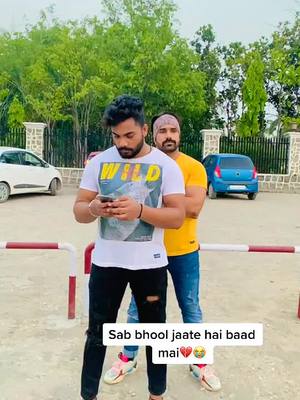 A post by @sunilseth8055 on TikTok caption: Kis kis k sath aisa hua hai💔😭#trending #foryou #fyp #brokenheart #bewafa #sunilseth8055 #for #tiktok_india @rocky_bhati