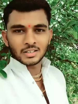 A post by @maharaj7177 on TikTok caption: खर आहे की नाही दादांनो.. विचार करा..#my_voice #राम_कृष्ण_हरी #yogesh_maharaj_akat #शेतकरी_ब्रँड #लाईक_करा #करा_व्हायरल