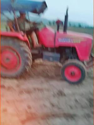 A post by @piyush_rai__ on TikTok caption: desi🚜🔥 #tractorlovers #4u #viral #fyp #foryou #trending #gdrgang