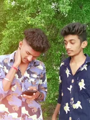 A post by @venkatpopszz on TikTok caption: 🙄😔☹️😭#venkatpopsz #venkatpopszz #2millonchallenge #lovebroken #hydrebadi❤️ #trinding #iamback #lovefalure #handwashchallange