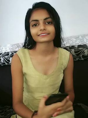 A post by @prajpatipriya_16 on TikTok caption: #prajapatipriya                                         # શાયરી                                                         @prajapatipriya_