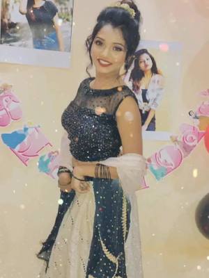 A post by @ankitameaw11 on TikTok caption: Birthday Girl🎂👑❤पण आमची तेजू 18 वर्षाची नाय😂😘@slayanyway_21_06 @nikhil_gangurde_1120 @jayjadhav1020 @payal_kshirsagar @anu_kamble#blueflames🔥