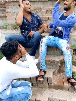 A post by @sanjaysahu122 on TikTok caption: tiktok ru toki pateichi mo sanga 😀😀😀 music suna 😋#foryoupage #sanjaysahu122 #s_k_s_team #viralvideo #odia_muser #duet #tiktok🕺berhampur