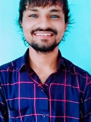 A post by @suresh_thakor_singer on TikTok caption: #zoommyface જય રામદેવપીર #foryou #foryoupage #tiktok #tiktokindia #duet #viral #trending #sureshthakorsinger #રામદેવપીર #ramdevpir #ranuja #marvadi