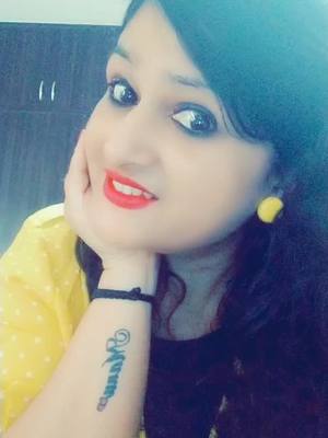 A post by @rinkisingh371 on TikTok caption: #myntraeorschallenge pa liya hai pyar tera