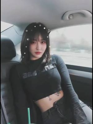 A post by @shimonmxc1 on TikTok caption: ❤️❤️❤️#fitness #fitnessgirl #gymnastics #gym #cutegirls #hotasiangirl #fyp #fypg #beautifulgirl #BrowFitness of