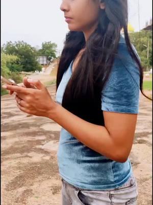 A post by @kavya_mura on TikTok caption: Avaadhaa?  #tamil #tamilmuser #tamiltiktok #chennai #gg99