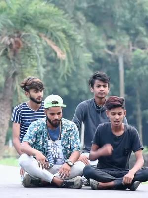 A post by @bittubindaas on TikTok caption: single LoNda hU Mai 😲🤟🤟🤟 #single #boy #bindaasboys_ #keepsupporting #tiktokindia #viralvideo #trending #lover @tiktok_india