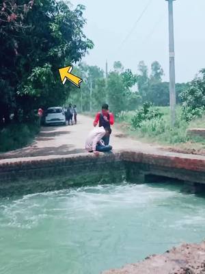 A post by @moin_smarty_447 on TikTok caption: Baga mein jhula pad Gaye #fouryou #tikto #trending #fouryoupage #tiktokindia__🤪🤪