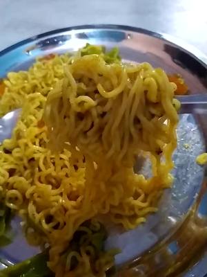 A post by @ashu.jaswantrai on TikTok caption: #tagmaggielovers😋 kon kon h yha Maggie lover btao 😋😋😋#ashusupporter #tiktokindia #foryourpage #1commentlikeshare