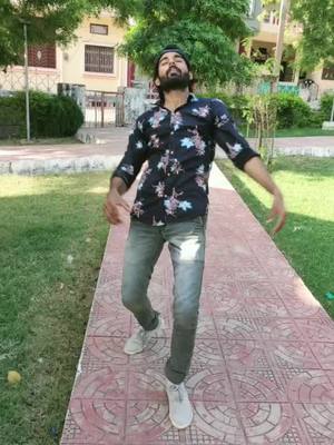 A post by @sameer_khan.09 on TikTok caption: jor se lagi😂😂😂😂#sameer❤️lovers #returnoftiktok #foyoupage #viral #1millionaudition #trending #comdey #tiktokindia #virelvideo #fyp