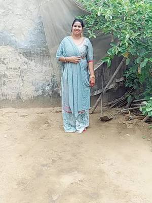 A post by @babitadhariwal7 on TikTok