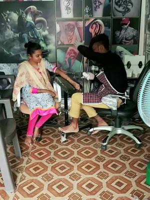 A post by @sunilvs1 on TikTok caption: vaishali 💞 name tattoo by sunil Himmatnagar call WhatsApp no 9725610815 #vaishali #jaybholetattoohimmatnagar #himatngar #himatnagar_my_heart #viral