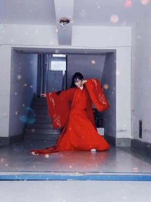 A post by @hanfu_custom_ on TikTok caption: Life is short, don’t spend all your life to hate someone, my dear friends#hanfu #hanfu汉服 #cool #clotheschange #hanfugirl #fyp #fy