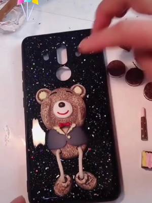 A post by @user505533581 on TikTok caption: #phone#phonease#iphone#iphone11#trending#fashion #amazing #painting #PlayByPlay #playathome #foryou#fyp #DIY#creative