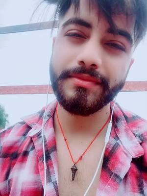 A post by @rjmohit2 on TikTok caption: Trending😇#likefollowme #rjmohit #expression #viral @tiktok_india