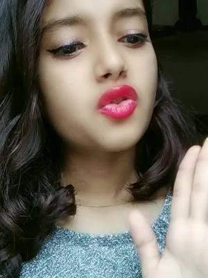 A post by @rubikumari881 on TikTok caption: sahi main yrr😂😂😘#viral #stayathome #myntraeorschallenge #funnyvideos