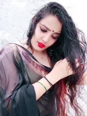 A post by @poojasingh1960 on TikTok caption: #handwashchallenge #dutewithme #Love #tek_tok #poojasingh1960 @tiktok_india