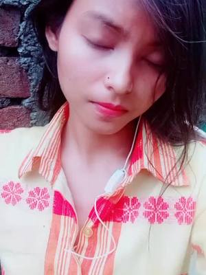 A post by @barbihazarika on TikTok caption: jorhator suwali rupamoloi nidiye😊😊 ase nk kunnuba rupam#foryou #tiktok_inida #fyp#axom_barbi