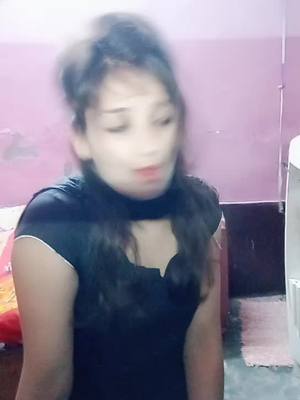 A post by @khushikhushi704 on TikTok caption: #tredding #tik_tok_india