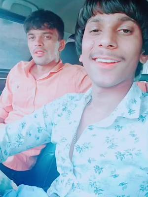 A post by @akshaydhullmundhal on TikTok caption: Sare bhai song ko spot kre 😍😍😘#onemillionaudition #family #tiktokviral #family #akshaydhullmundhal