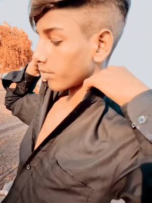 A post by @sukhwinder0.7 on TikTok caption: #@malikaarora456 @riteka2928 @_muskan_71 @gorukamboj01 @payall66 @sahibkamboj6 @natasha4989955 @honeybatheja55 @tiktok @user888358525534