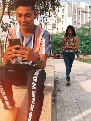 A post by @kritvi__01 on TikTok caption: kya maine sahi kiya?  🥺#viralvideo #slomo #0_one #lovehate #lovehate #foryou #kritvi01 #trending #foryou #fyp #tiktok @ishusachdeva5