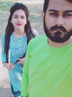 A post by @nikzal_01 on TikTok caption: public dekh rahi thi #😃#gujjucouple #viral