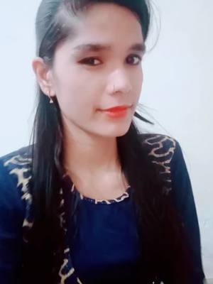 A post by @dolly696465676 on TikTok caption: kis kis ko Mere se support lena hai#dolly34 #foryou #foryoupage #tearschallenge @tikok_india #viral #plz support me#