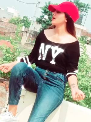 A post by @_devil_queen___ on TikTok caption: DUja shonk sardari da🤘👊#fypシ #supportme #trending