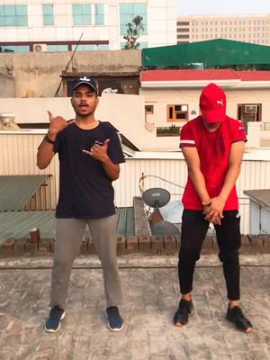 A post by @nikhilbisht0100 on TikTok caption: Bhoot mehnat laggi t-shirt dasdi h 😅@abhisahotra9412 #bhangra #punjabi #dance #danceindia #punjabisong #punjabimuser #viral #foryou #foryoupage