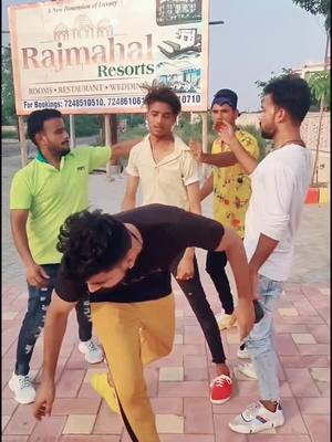 A post by @mr_suhel01 on TikTok caption: 🔥🔥#___mood___off #tiktok_india #haintaiyaarhum #foryou #viral_video @cutybeautykhan @tiktok