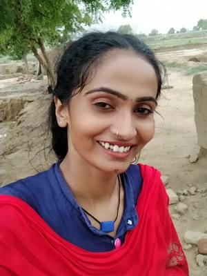 A post by @poojapriyanka0 on TikTok caption: वो लड़ाई झगड़े #poojapriyanka0