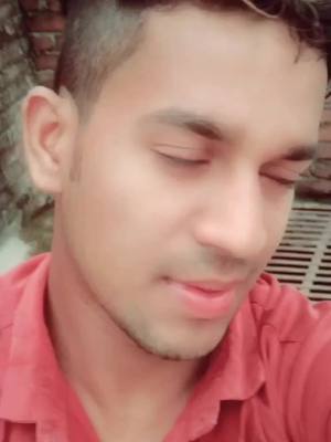 A post by @royal_king_gautam on TikTok caption: #lipcolourchallenge high rated gabru na mare ,😜😜#trend #new #foryou #viral_video #tiktok_india #foryoupage #duet