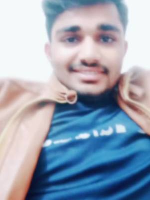 A post by @sethubhai710 on TikTok caption: #imnotamodel #funny video #😃😃 #Tik Tok India #friend #team07