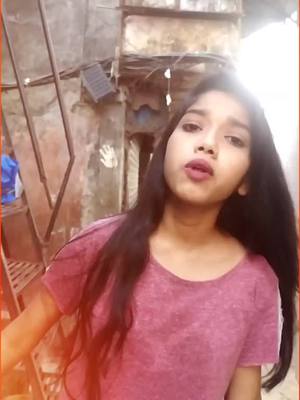 A post by @nehavarma911 on TikTok caption: ISSE MEI NHI JANTA😔😌💕#slowmo #slowmotion #duet #duet #navratnacoolchampi #tiktokindia #foryoupage #haintaiyaarhum