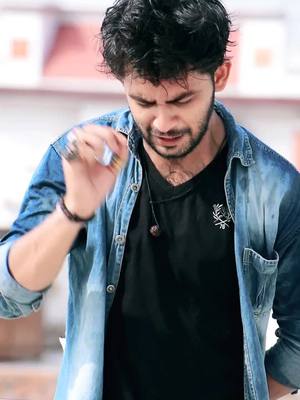 A post by @vishuvn007 on TikTok caption: Likhe jo🙂🔥#foryou @tiktok_india #acting #vn007 #Love