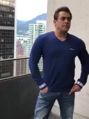 A post by @laiqshaik786 on TikTok caption: #fansalamankhandi #beingsalmankhan #salmamkhan #salmankhan