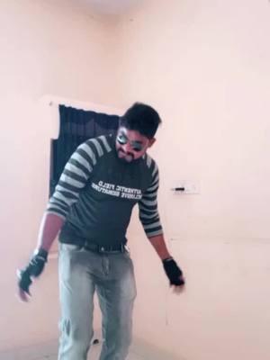 A post by @sankar8553 on TikTok caption: #TideLagaoDaagHatao #tidelagaodaaghatao #duet 💃💃💃🕺🕺🕺🕺🕺🕺🕺#areyousmart #hataiyaahum #areyousmart