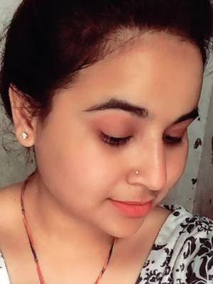 A post by @katyalnishtha on TikTok caption: #zoommyface