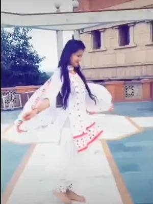 A post by @reshma_khan9 on TikTok caption: #TideLagaoDaagHatao #tiktokindia #trending #slowmotion #btokenheart💔 #foryoupage #foryou