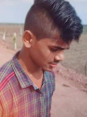 A post by @tulsi_sahu_80 on TikTok caption: ghum pir k more kra#cg#india comedy video#बेमेतरा_के_सुपर_स्टार