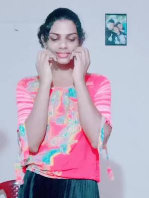 A post by @vivi_nafsi143 on TikTok caption: മമ്മിയുടെ കൂടെ ❤️❤️❤️❤️❤️@mumdasmumdas