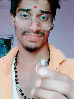 A post by @surajkumar17177 on TikTok caption: खोली हवाओं का तुझे शहर करा लूंगा🤗#swagstepchallenge #tiktokindia #foryoupage #sapoort_me #allfans #200klikes @tiktok_india