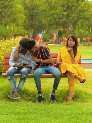 A post by @tigerrisky143 on TikTok caption: velly tetho sare #hariyana_aale #hariyana #vairal @tiktok @tiktok_india @hannu58 @devil_hr_25 @sammymittal