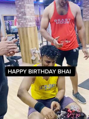 A post by @sagargulatisk on TikTok caption: HAPPY BIRTHDAY@solankivicky2806 @royalvk21994 #fitsagar