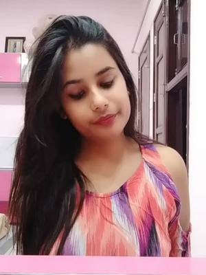 A post by @cute_namrata2 on TikTok caption: uney apna mana nhi padta 💔  #shyari #sadgirl #whtsappstatus #trending #foryou #tiktokindia