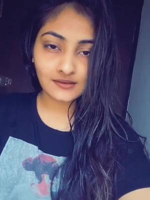 A post by @zeelpatel01 on TikTok caption: Bhagwan onhe chand 🌙 si betiyan de 😇(ignore my hair just washed)  #zeelu #foryou #wellsaid #gujjugirl #gujjurocks #vadodara #halol